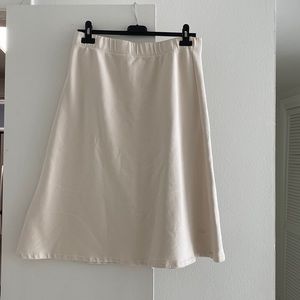 Aritzia midi skirt. BABATON